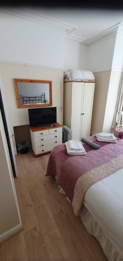 St Davids & Moorfield Hotels Chapel Street Llandudno Esterno foto